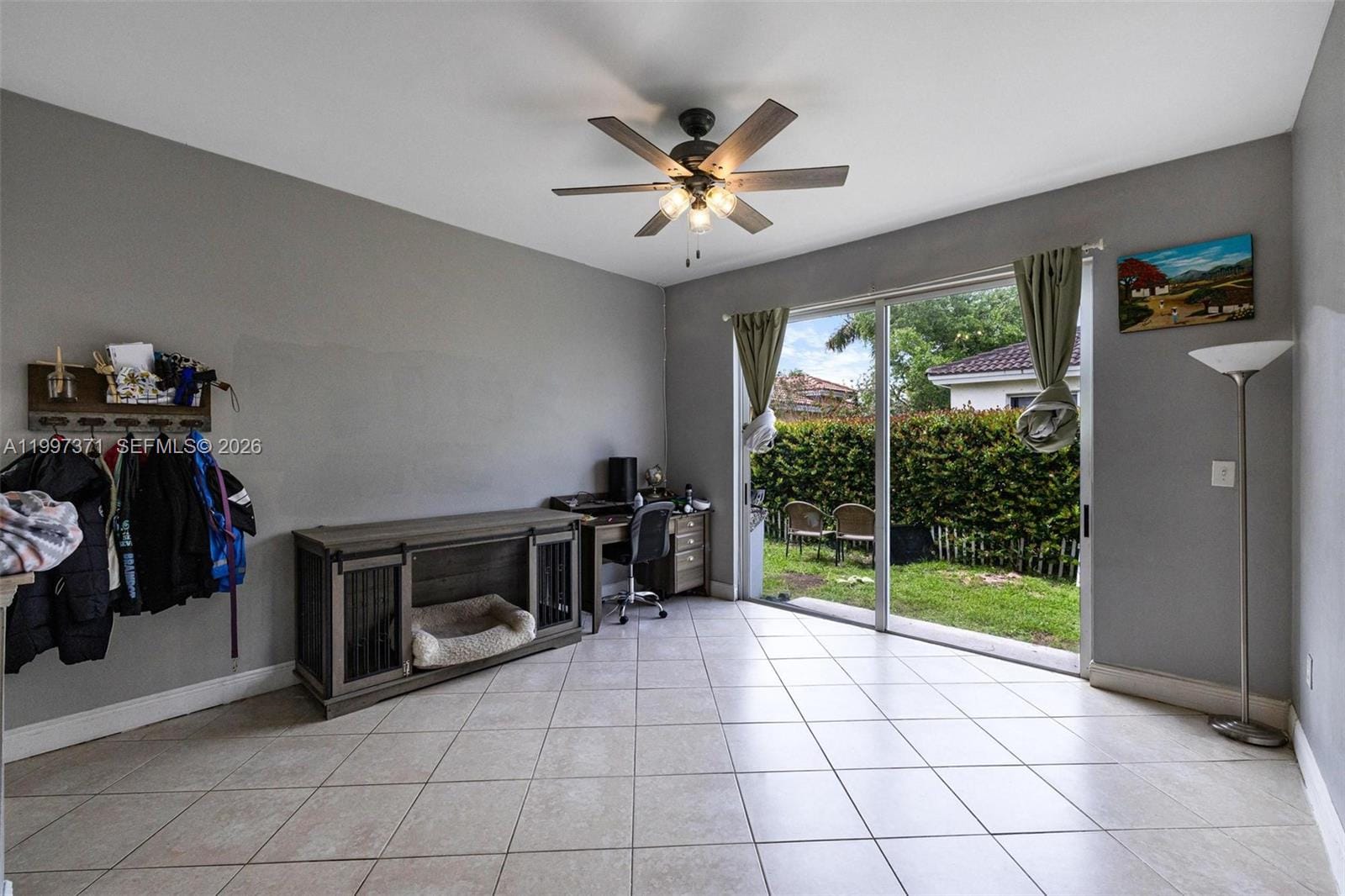 990 NE 42nd Place — photo 5