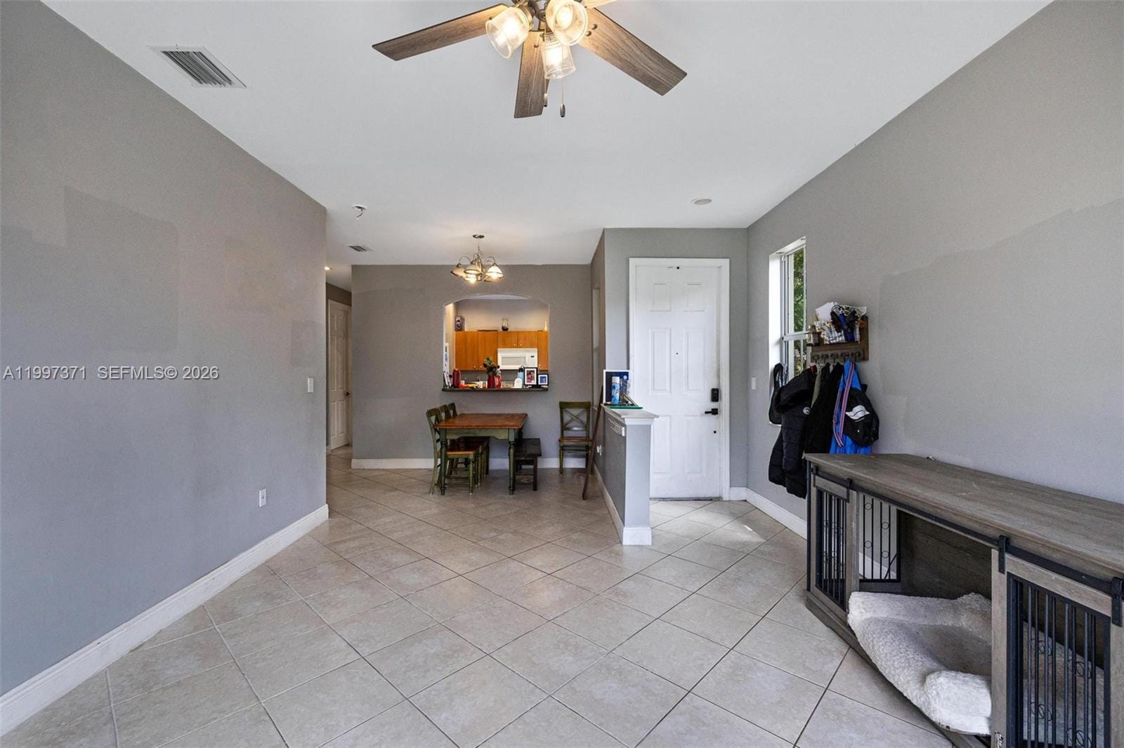 990 NE 42nd Place — photo 7