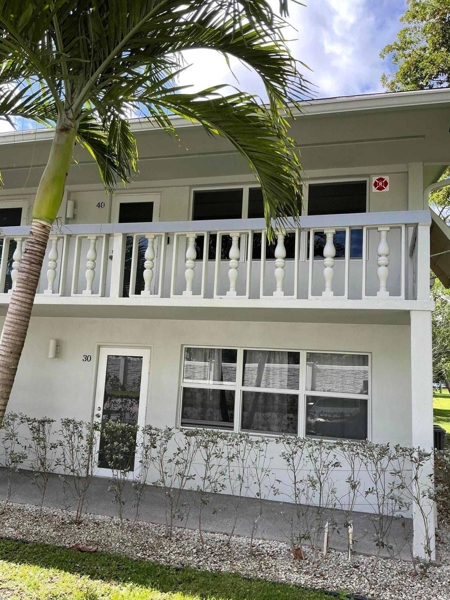 40 Ventnor Drive, Deerfield Beach, FL 33442
