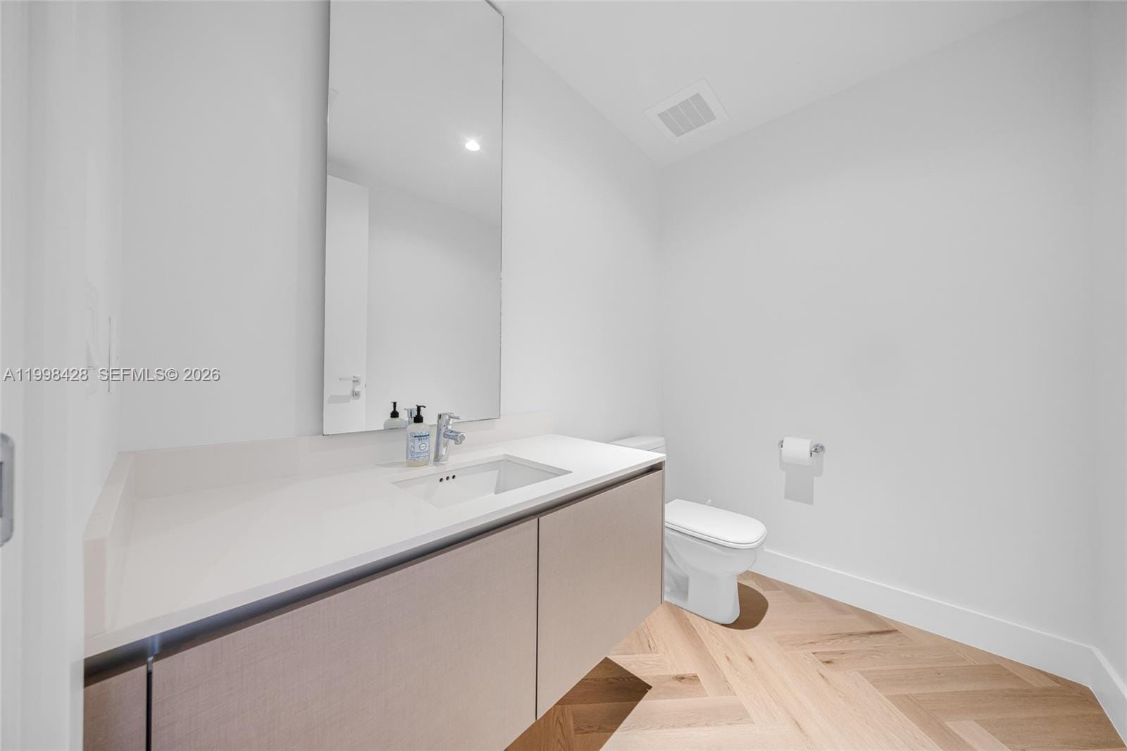 3300 NE 188th Street 812, Aventura, FL 33180 photo 17