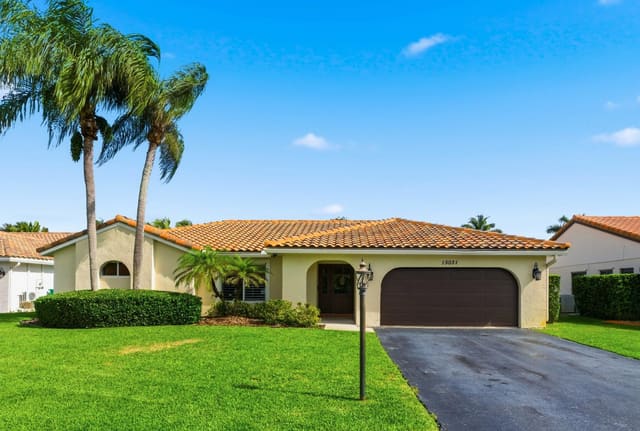 15031 Windover Way, sold in Waterford, Davie, FL