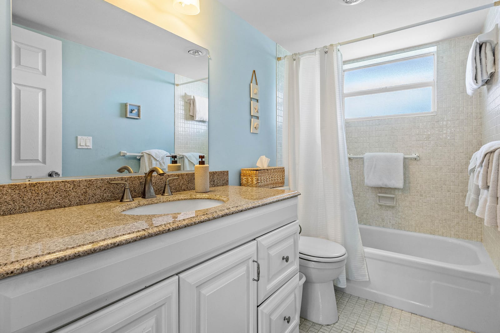 1820 New Palm Way 103, Boynton Beach, FL 33435 photo 12