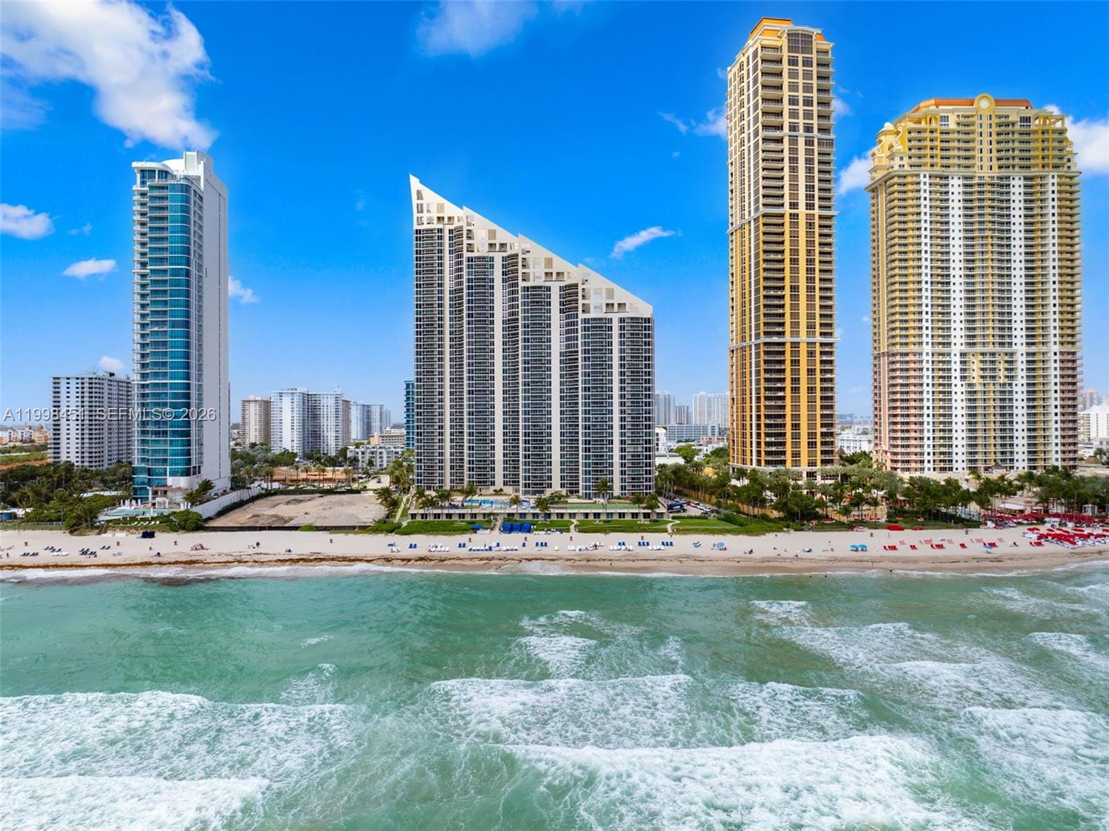 17555 Collins Avenue 406, Sunny Isles Beach, FL 33160 photo 22