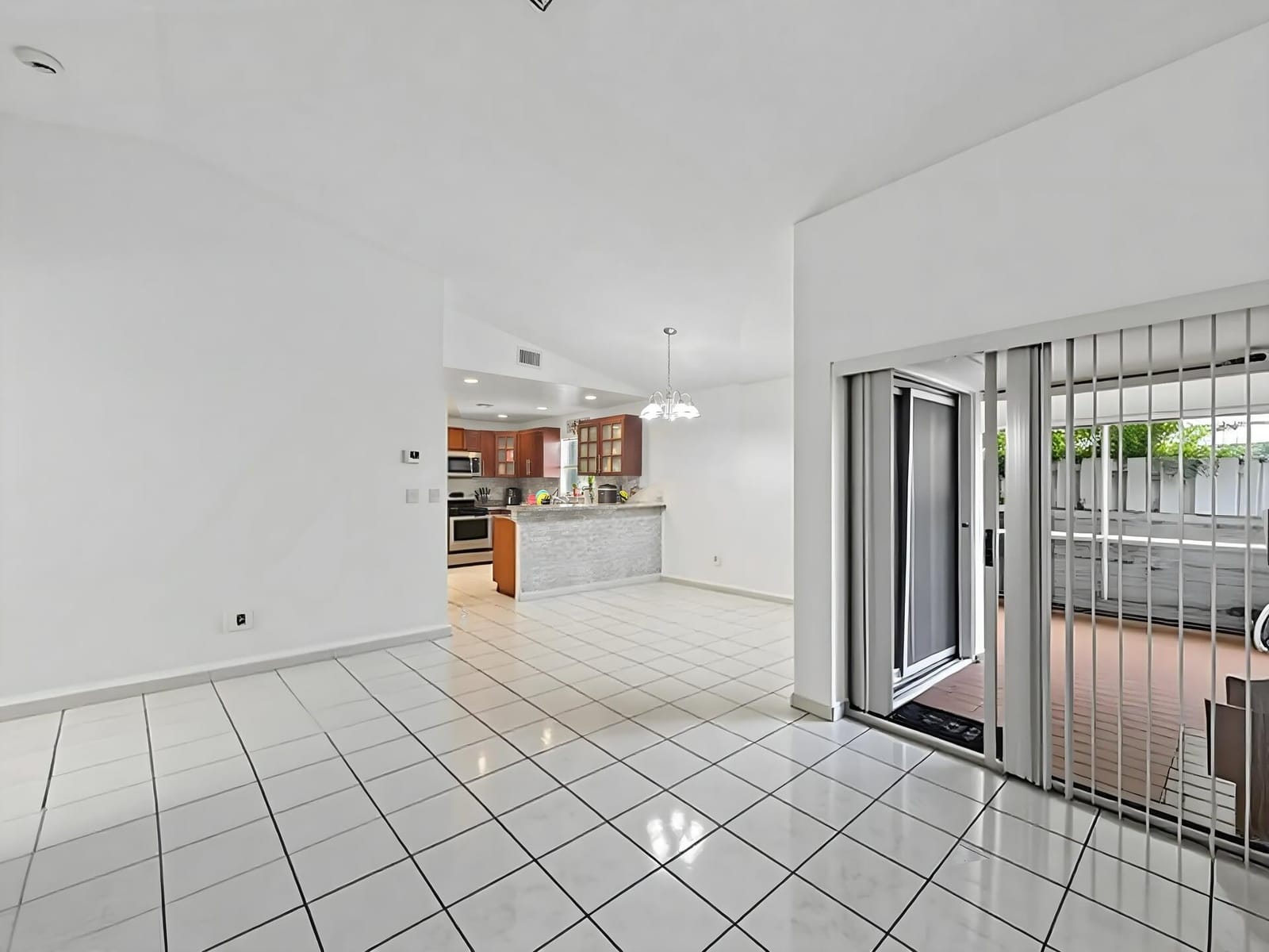 10151 NW 3rd Street — photo 11