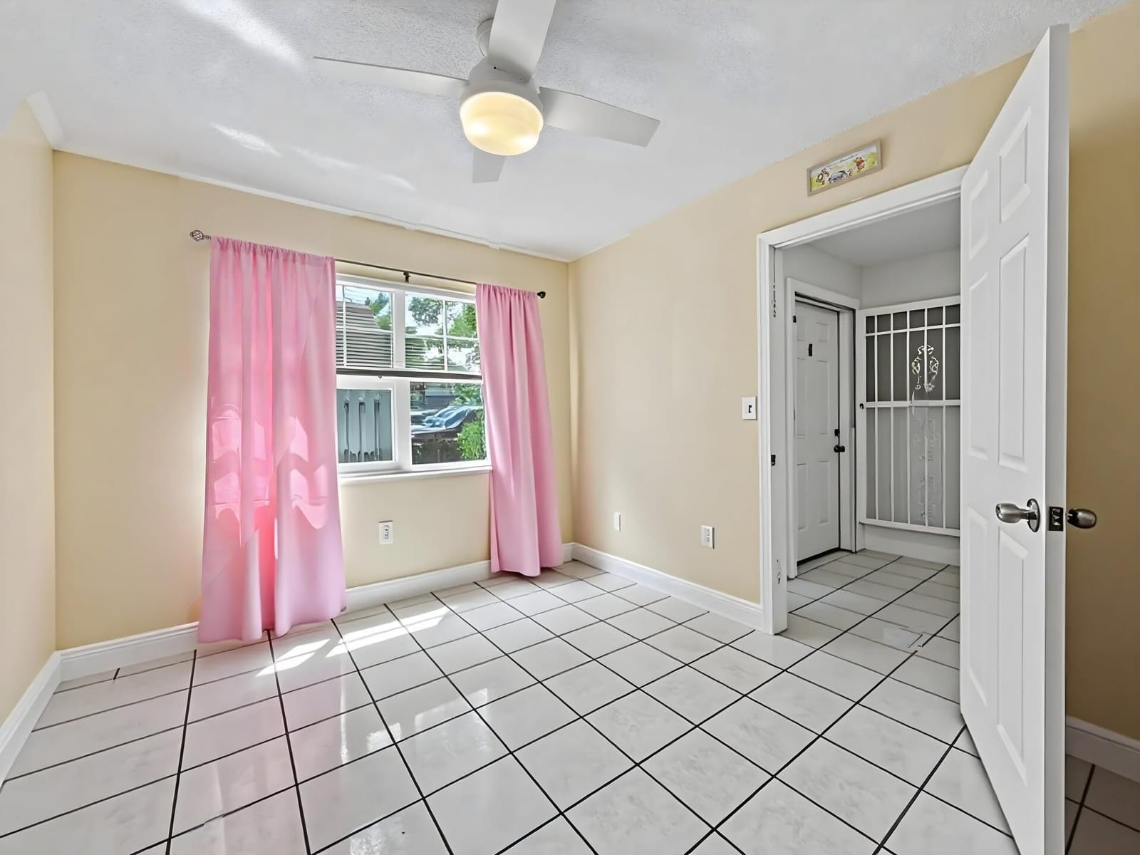 10151 NW 3rd Street, Pembroke Pines, FL 33026 photo 22
