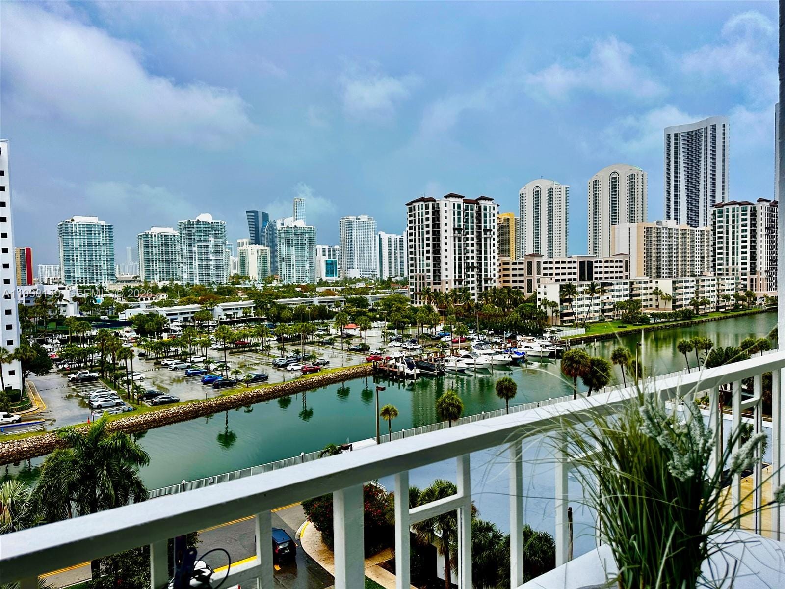 500 Bayview Drive 717, Sunny Isles Beach, FL 33160