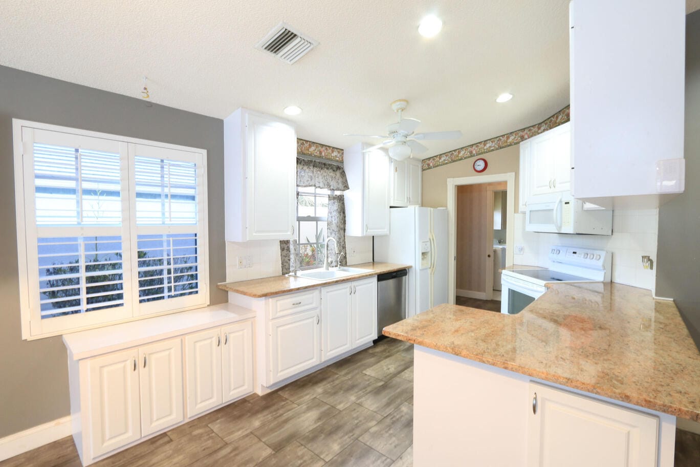 1220 NW Bentley Circle B, Port St. Lucie, FL 34986 photo 3
