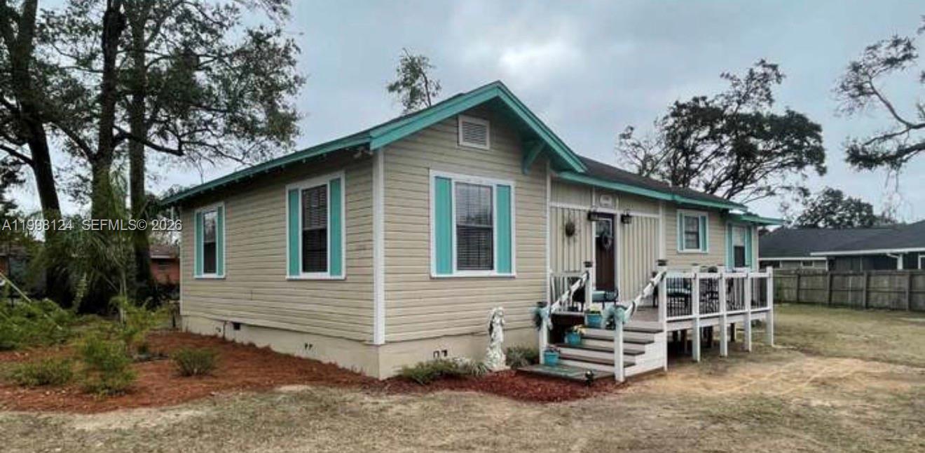 1005 Lakewood Road, FL 32507, Pensacola