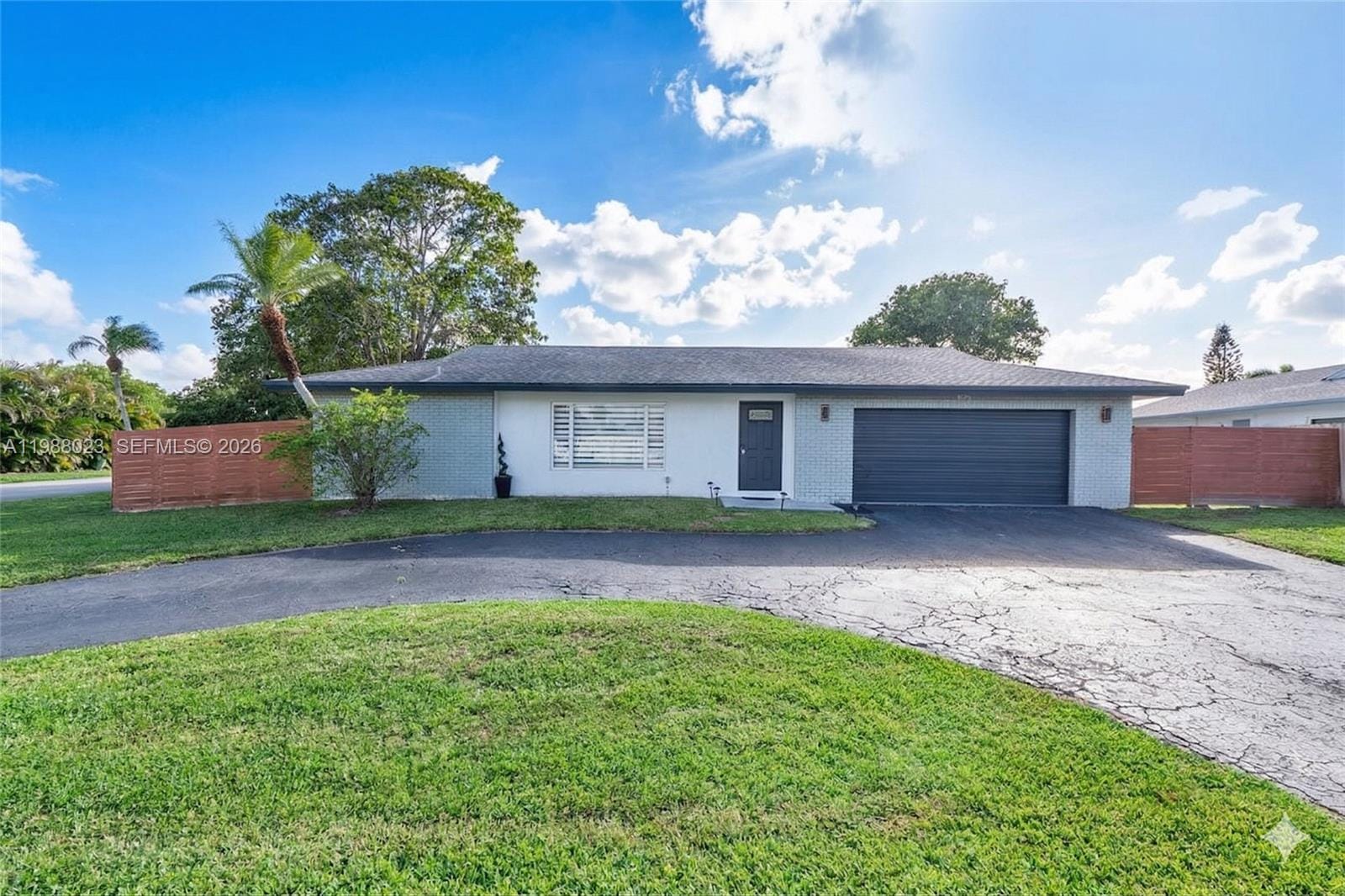 3 bedroom home for sale at 6701 98th, Tamarac, FL 33321 — $525,000