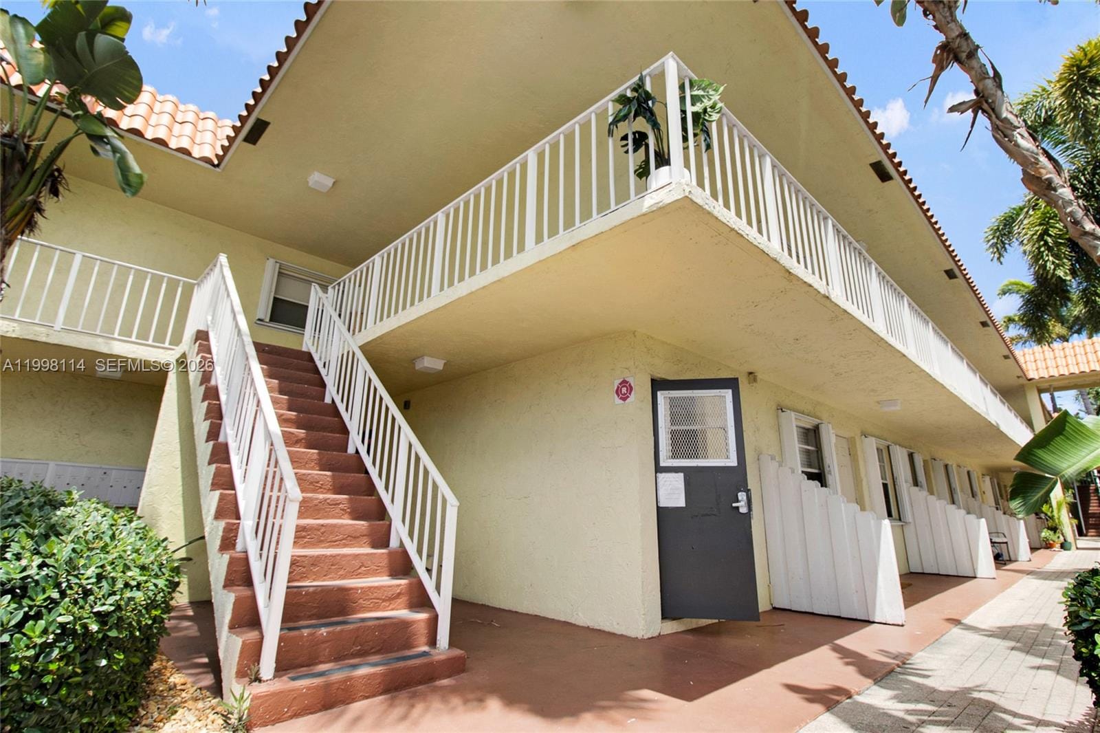1125 NE 16th Place 208, Fort Lauderdale, FL 33305 photo 24
