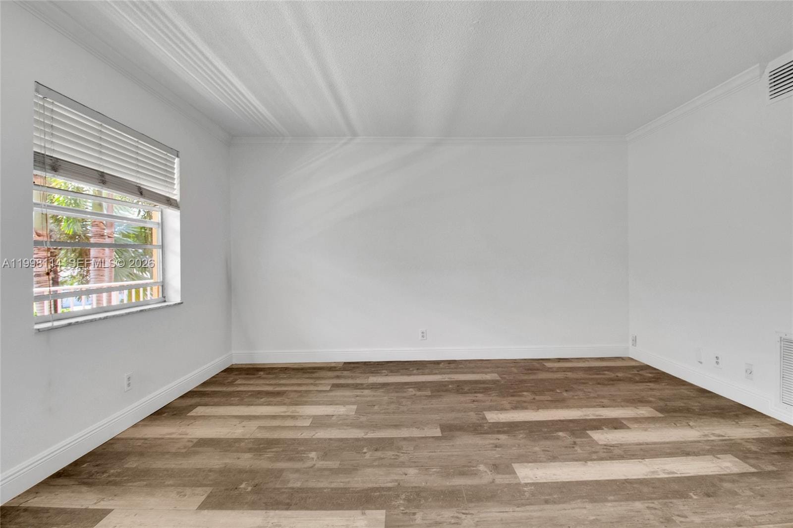 1125 NE 16th Place 208, Fort Lauderdale, FL 33305 photo 8