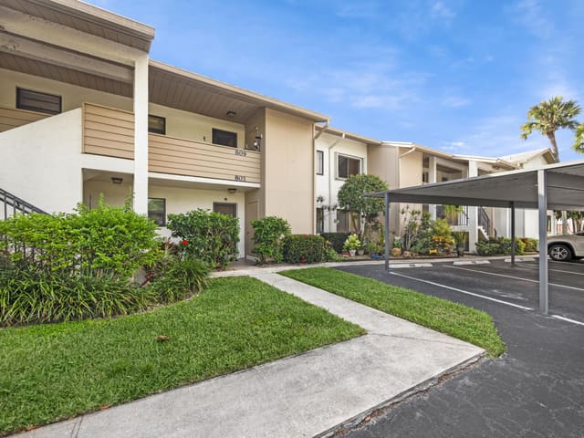 3011 SE Aster Lane 808, sold in Indian Pines Condo, Stuart, FL