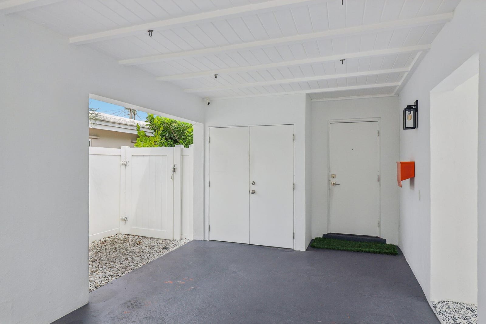 1910 NE 17th Terrace, Fort Lauderdale, FL 33305 photo 13