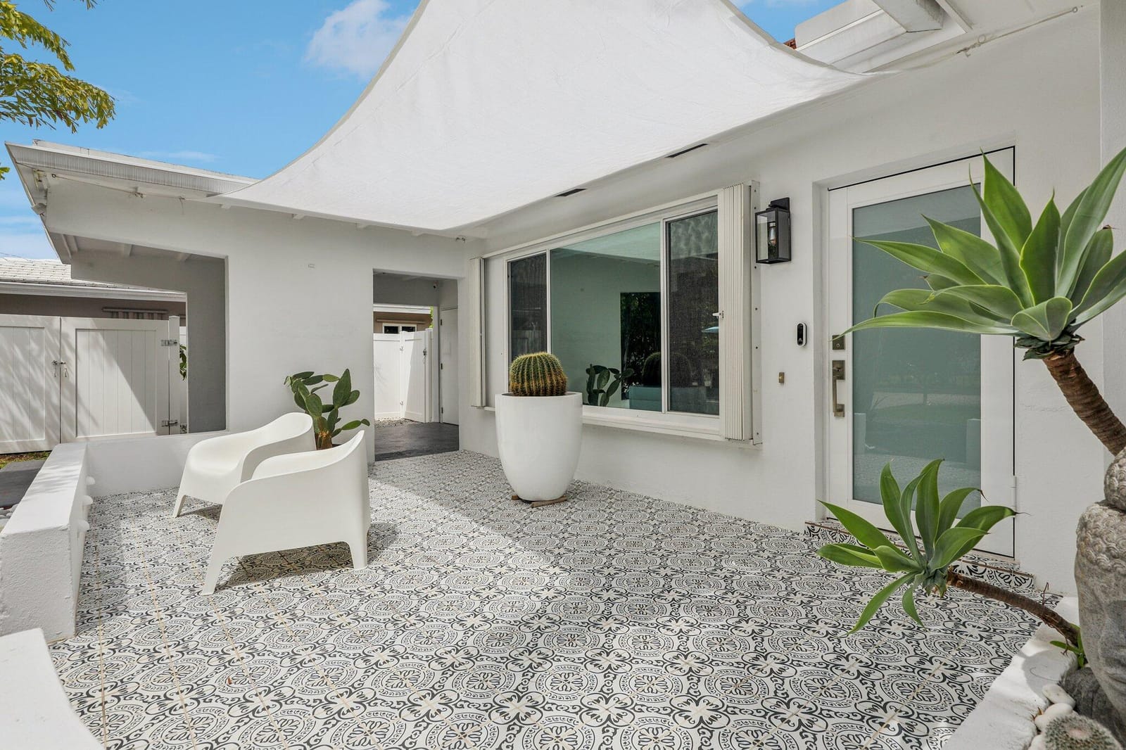 1910 NE 17th Terrace, Fort Lauderdale, FL 33305 photo 8