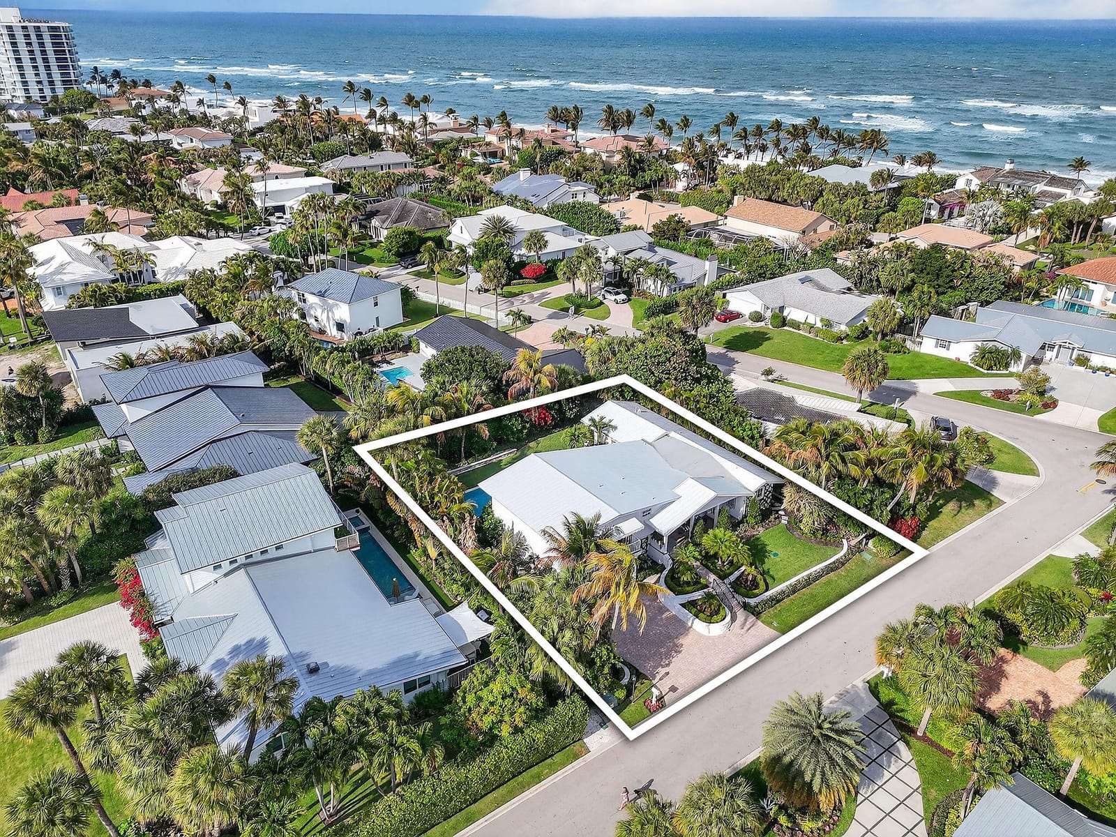209 Treasure Place, Jupiter Inlet Colony, FL 33469 photo 2