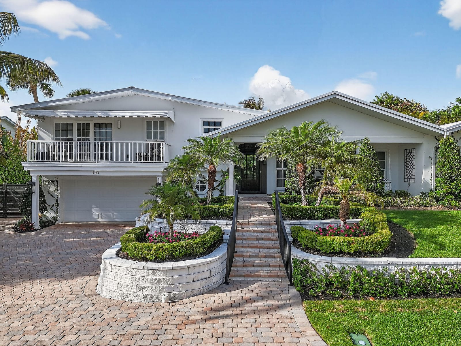 209 Treasure Place, Jupiter Inlet Colony, FL 33469 photo 3