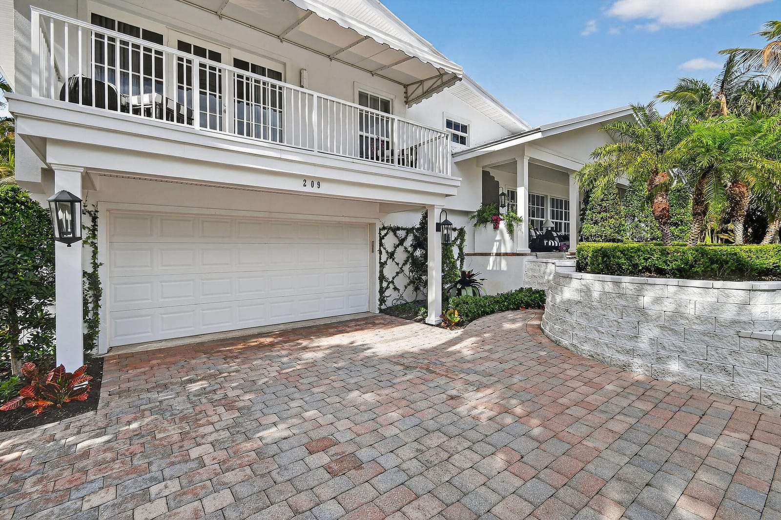 209 Treasure Place, Jupiter Inlet Colony, FL 33469 photo 4