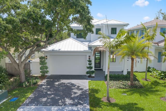 238 NE 12th Street, Delray Beach, FL 33444