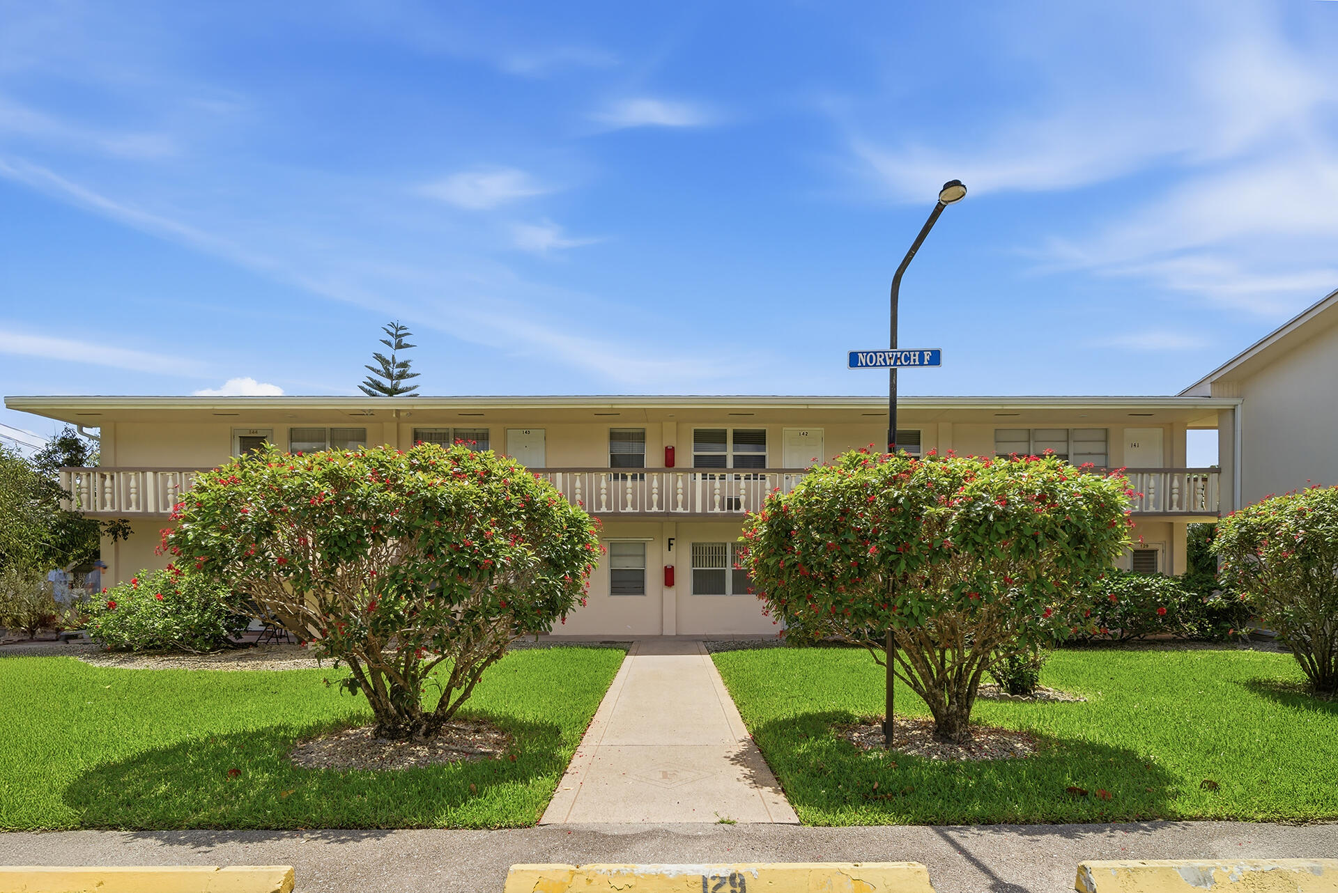 142 Norwich F, West Palm Beach, FL 33417, West Palm Beach