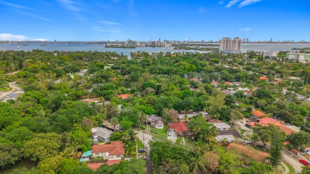 8347 E Dixie Highway, sold in Biscayne Heights, Miami, FL