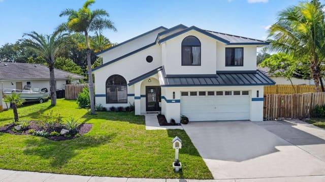 2227 Vernon Street, sold in Vernon Heights, Lake Worth Beach, FL