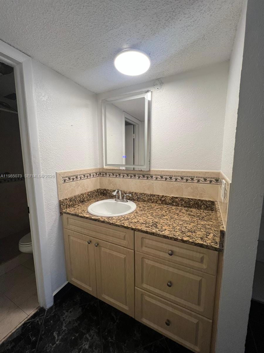 1900 W 68th Street D207, Hialeah, FL 33014 photo 16