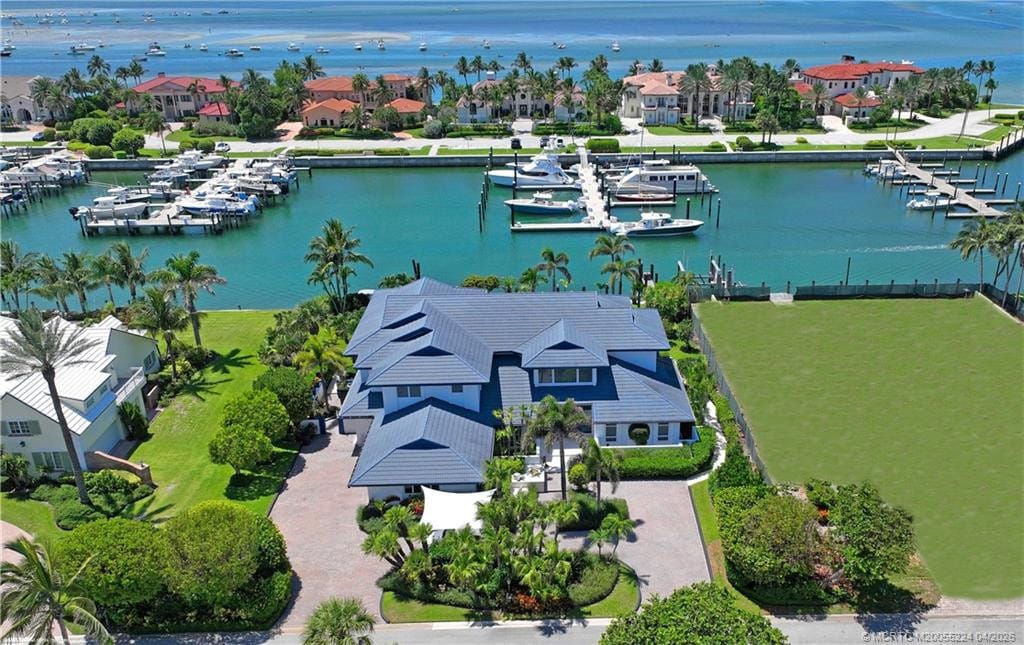 6819 SE South Marina Way, Stuart, FL 34996