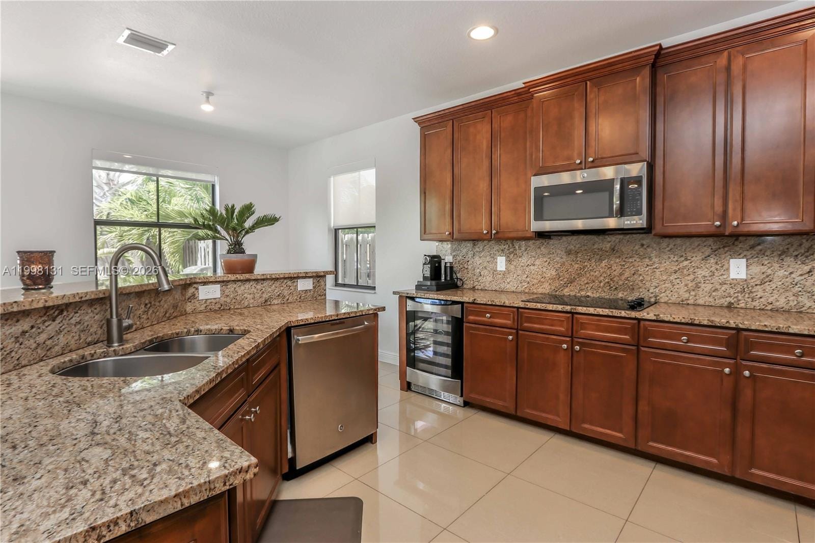 8868 NW 101st Place — photo 3