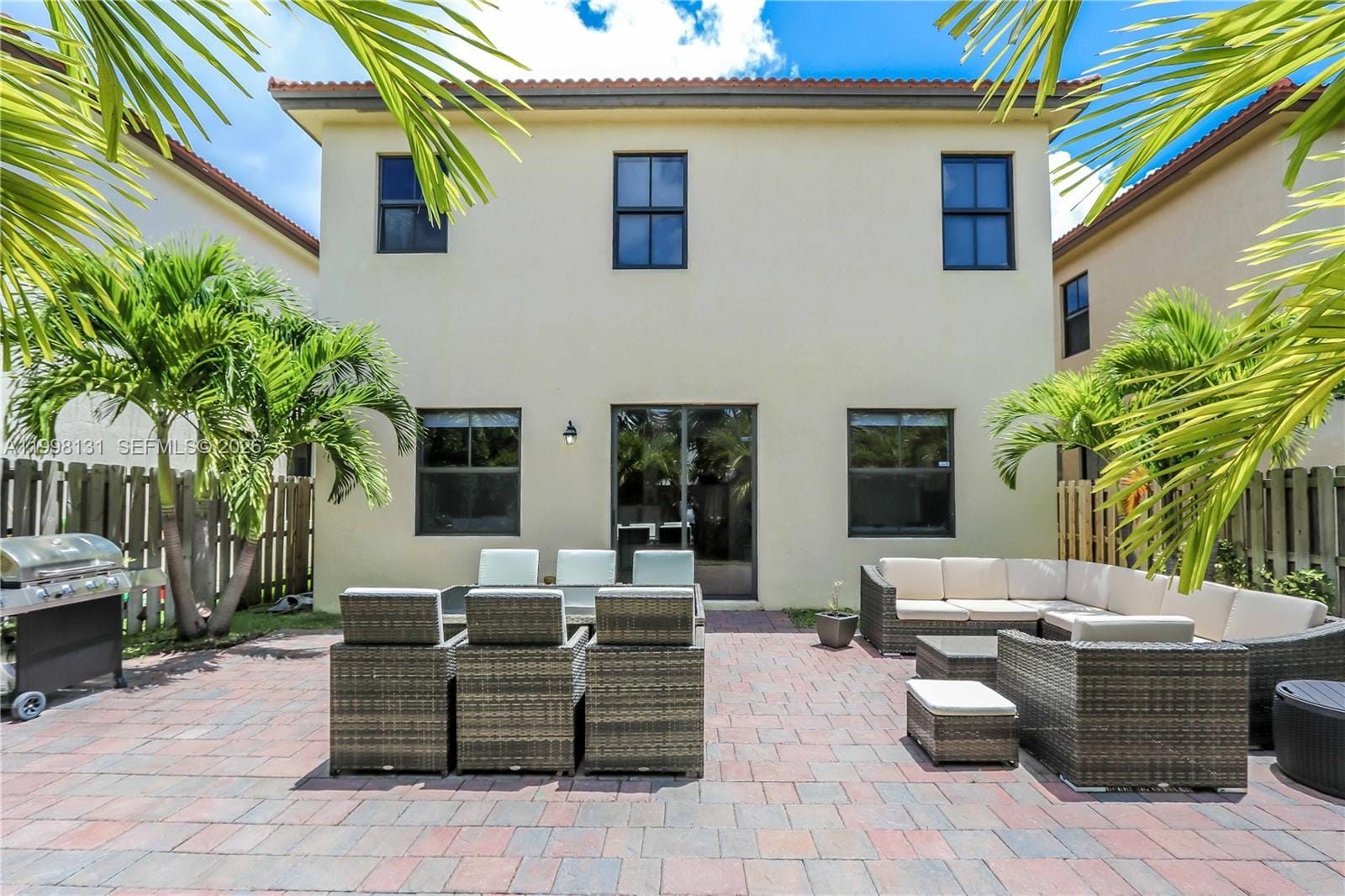 8868 NW 101st Place — photo 8