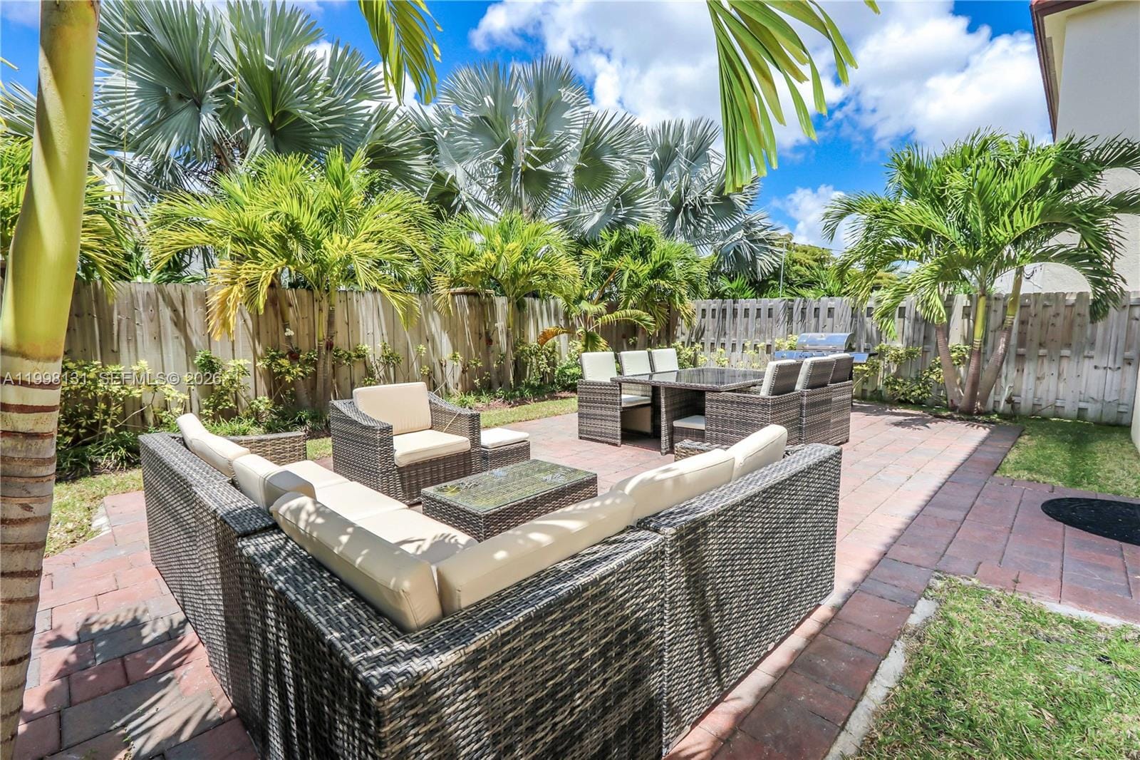 8868 NW 101st Place — photo 9