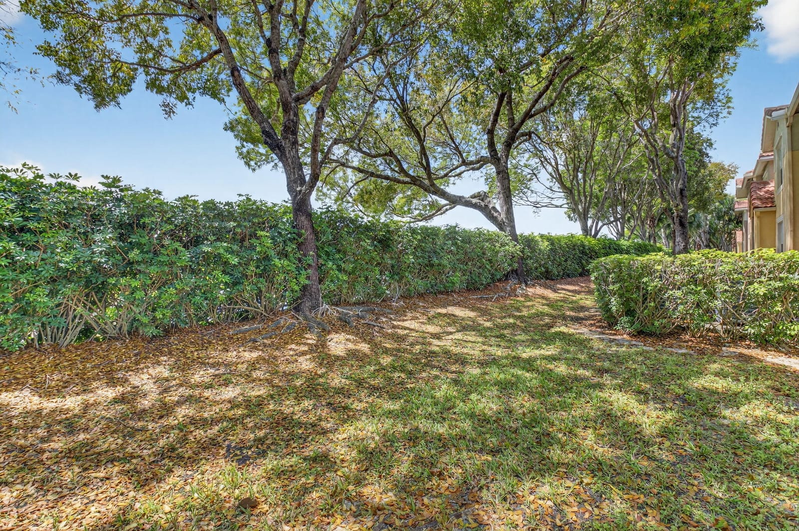 15165 Michelangelo Boulevard 104, Delray Beach, FL 33446 photo 4