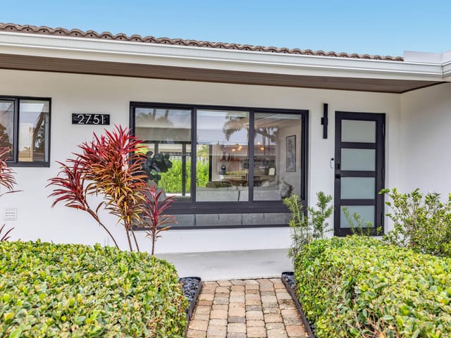 2751 NE 53rd Street, sold in Pompano Waterway Estates, Lighthouse Point, FL