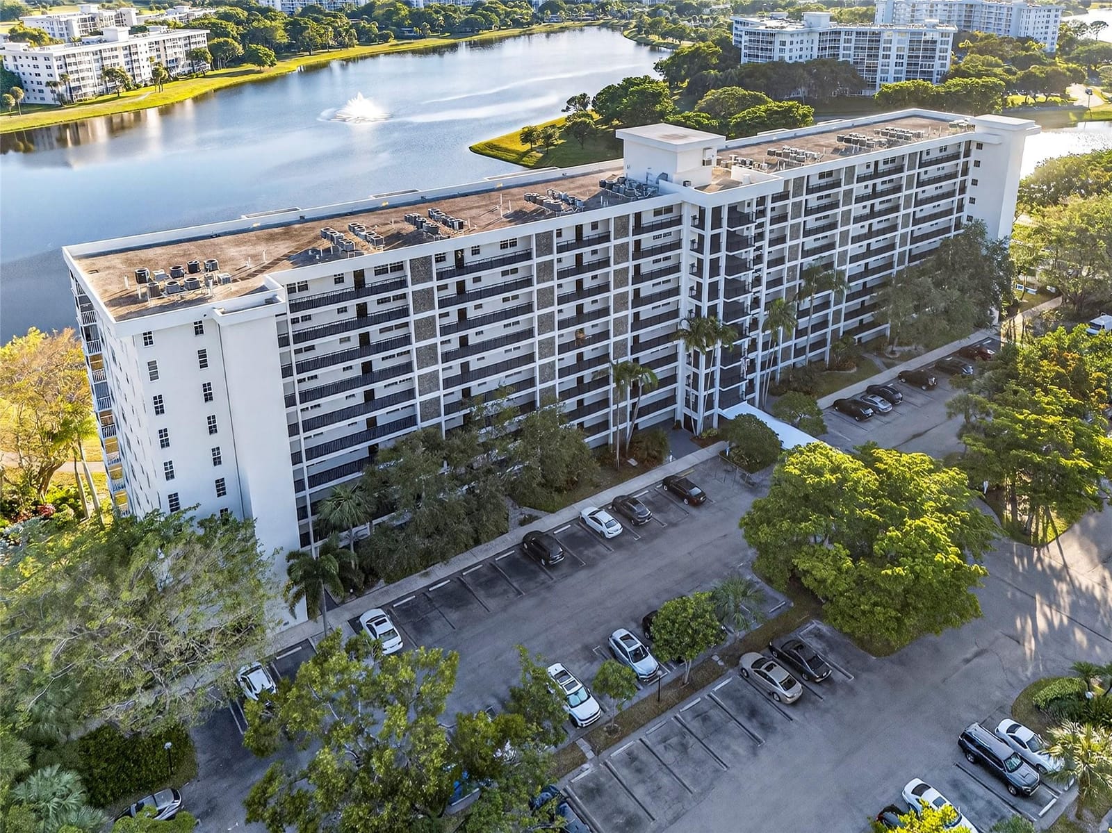 2900 N Course Drive 607, Pompano Beach, FL 33069 photo 2