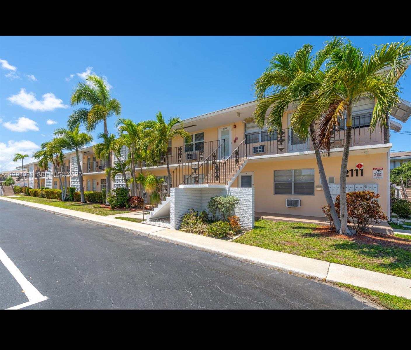 2111 NE 56th Street 206, Fort Lauderdale, FL 33308, Fort Lauderdale