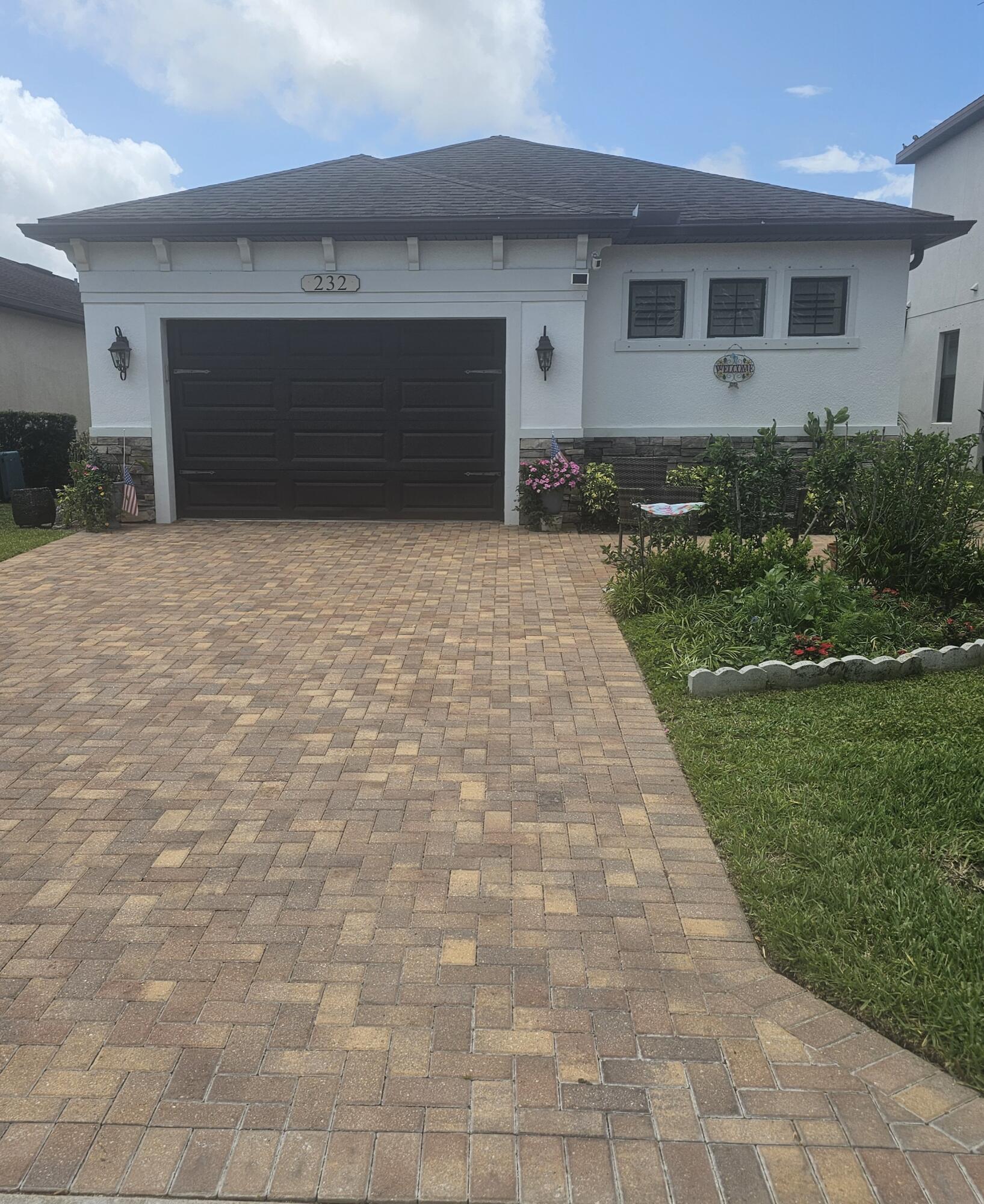 232 SE Via Visconti, Port St. Lucie, FL 34952, Port St Lucie