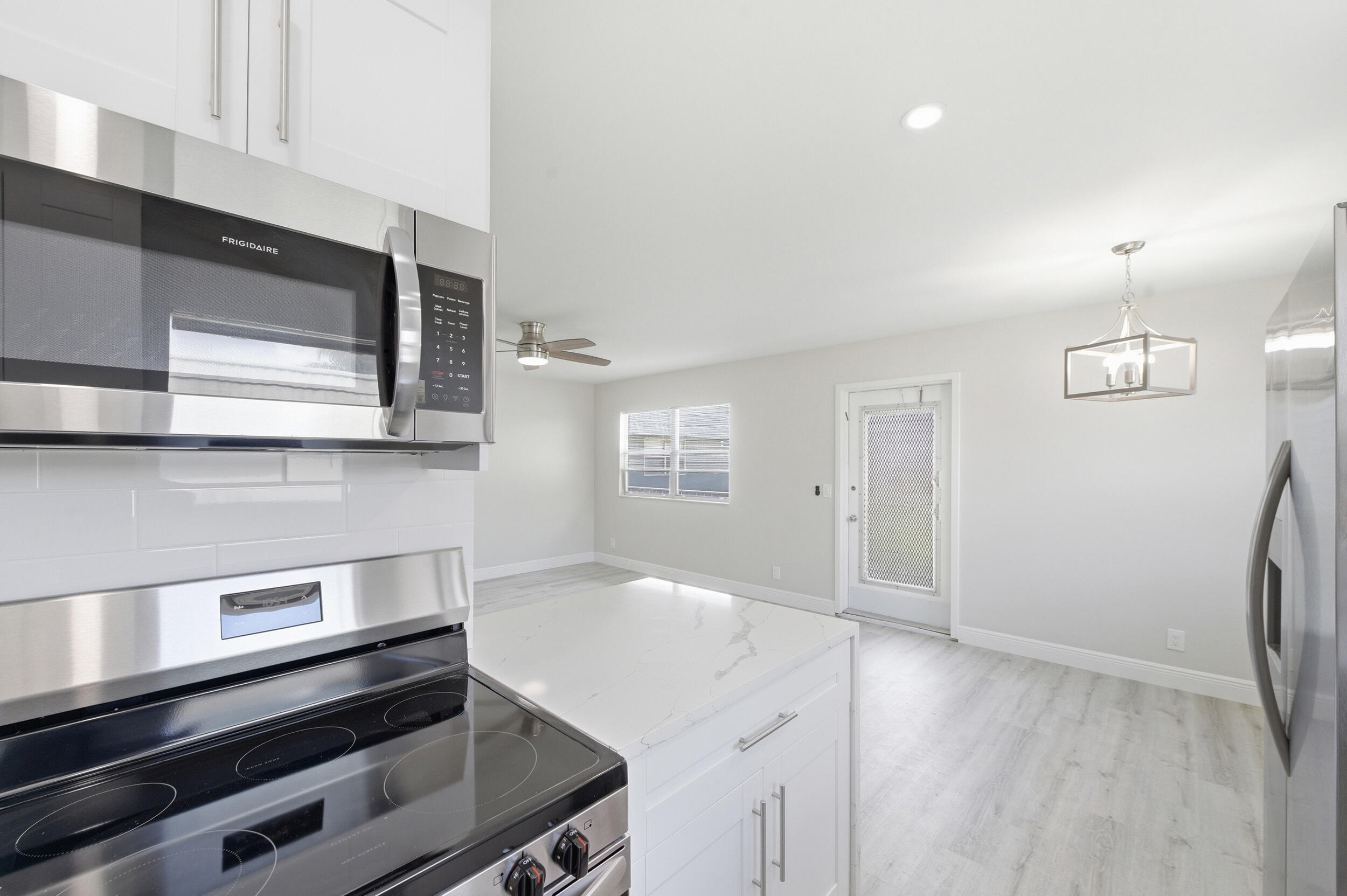 284 Flanders F, Delray Beach, FL 33484 photo 17