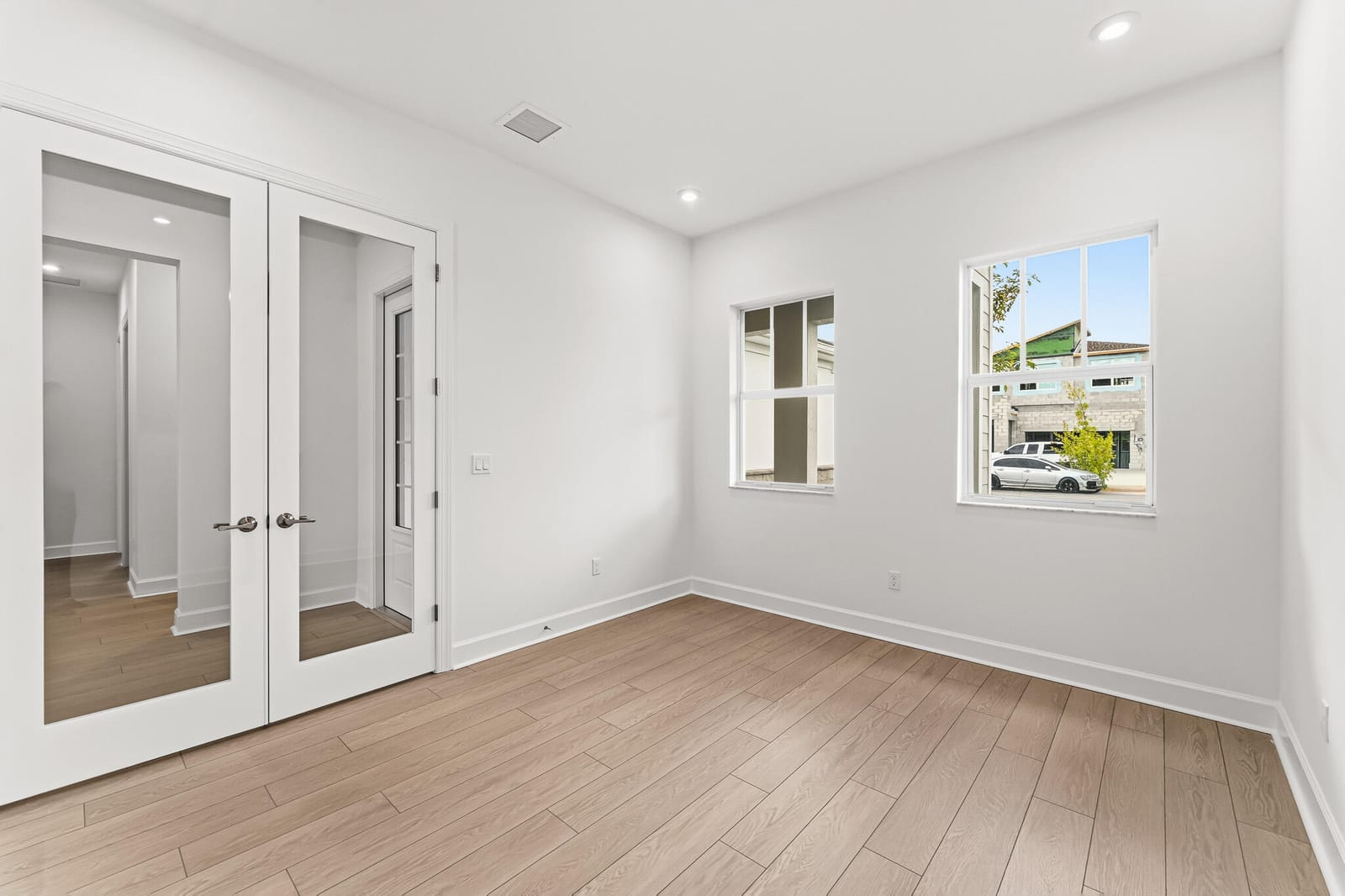 14222 SW Artesia Dr Drive — photo 3