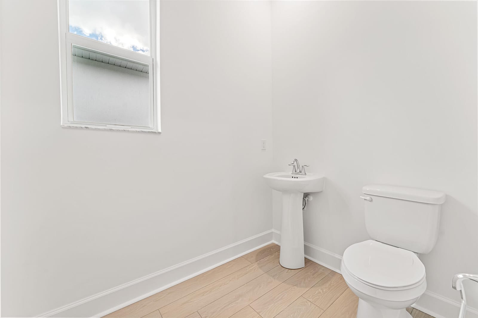 14222 SW Artesia Dr Drive — photo 10