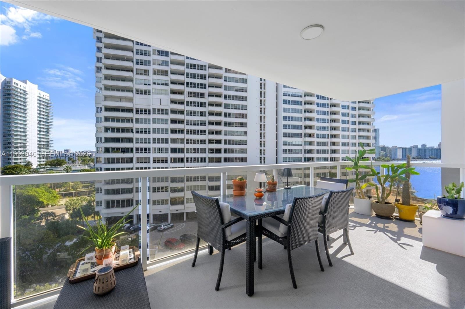 9 Island Avenue 810, Miami Beach, FL 33139 photo 3