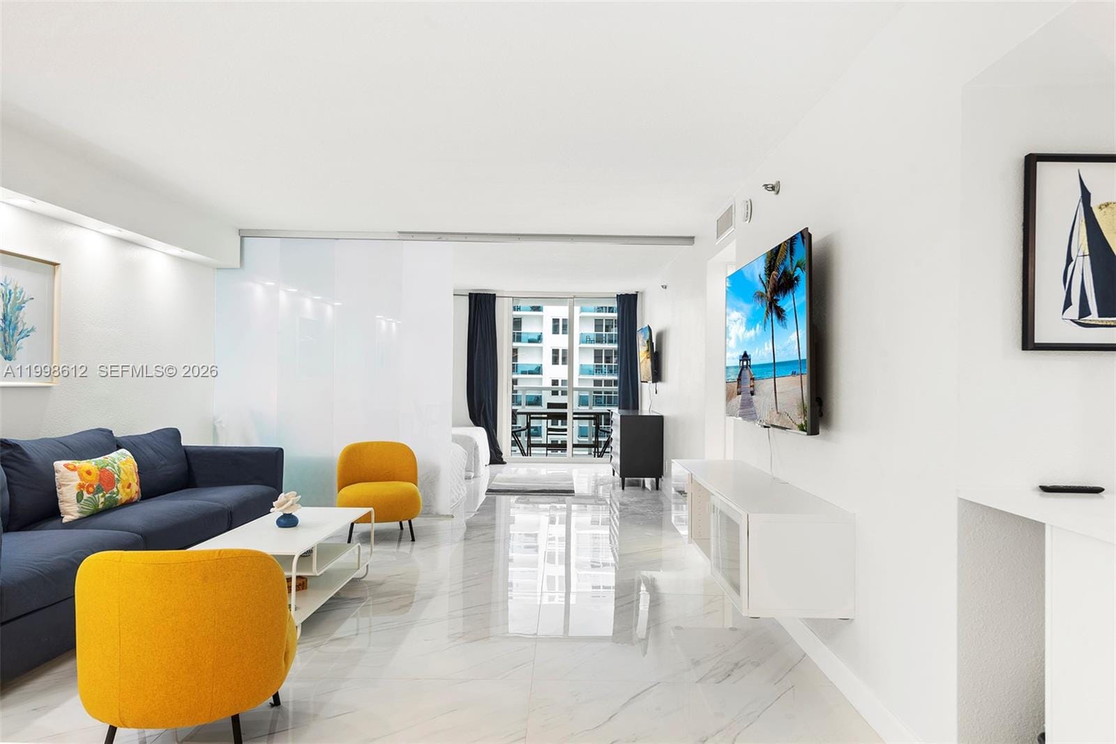 2401 Collins Avenue 1007, Miami Beach, FL 33140 photo 2