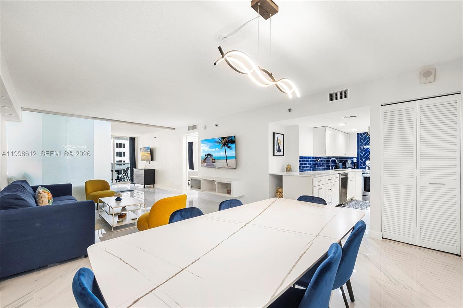 2401 Collins Avenue 1007, Miami Beach, FL 33140 photo 9