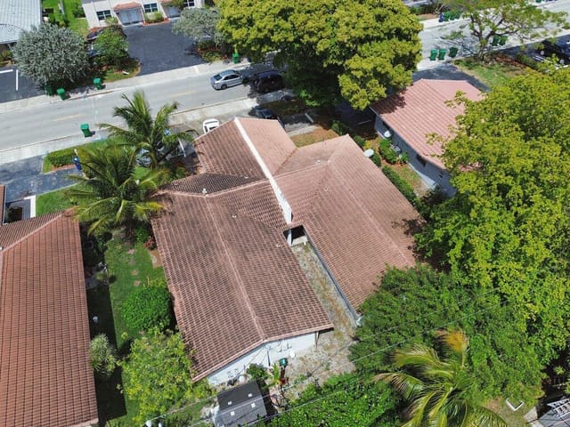 7860 NW 44th Court, sold in Coral Springs Sub No 1, Coral Springs, FL