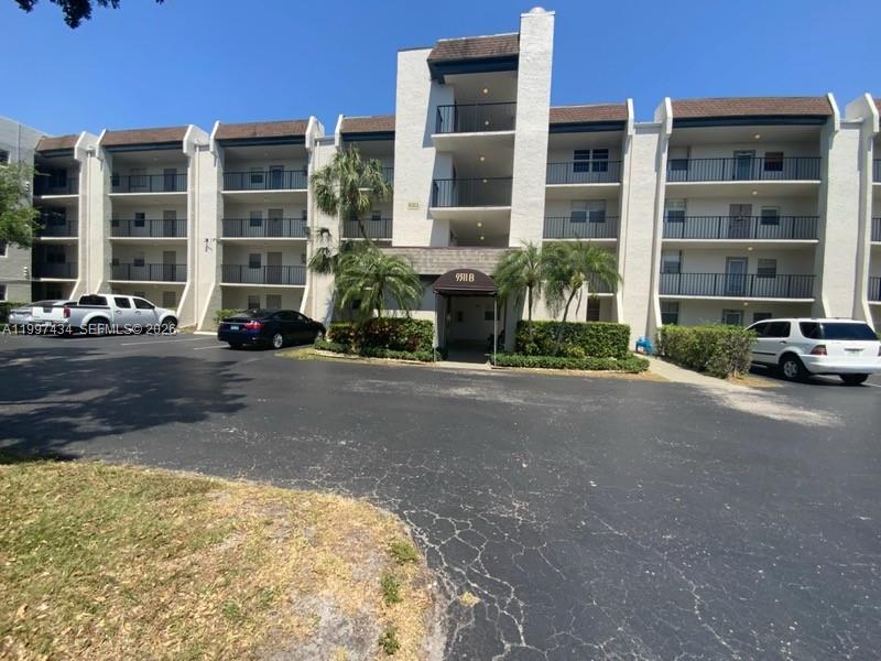 9311 Orange Grove Drive 405, Davie, FL 33324, Davie