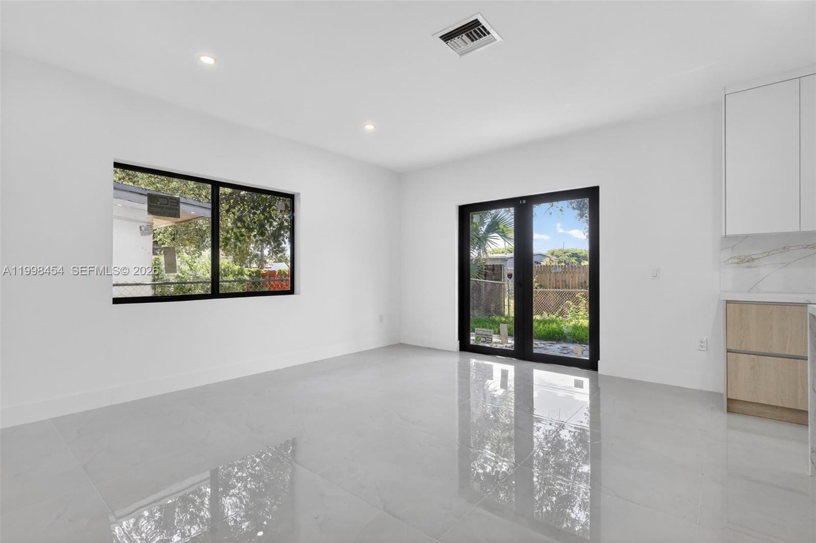 2270 Service Road — photo 9