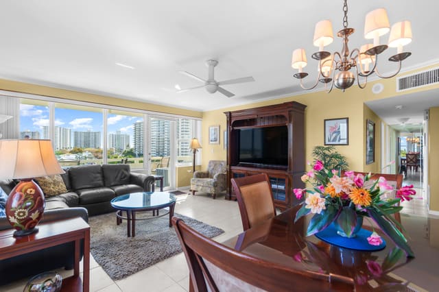 3200 NE 36th Street 609, sold in Coral Ridge Towers North Co Op, Fort Lauderdale, FL