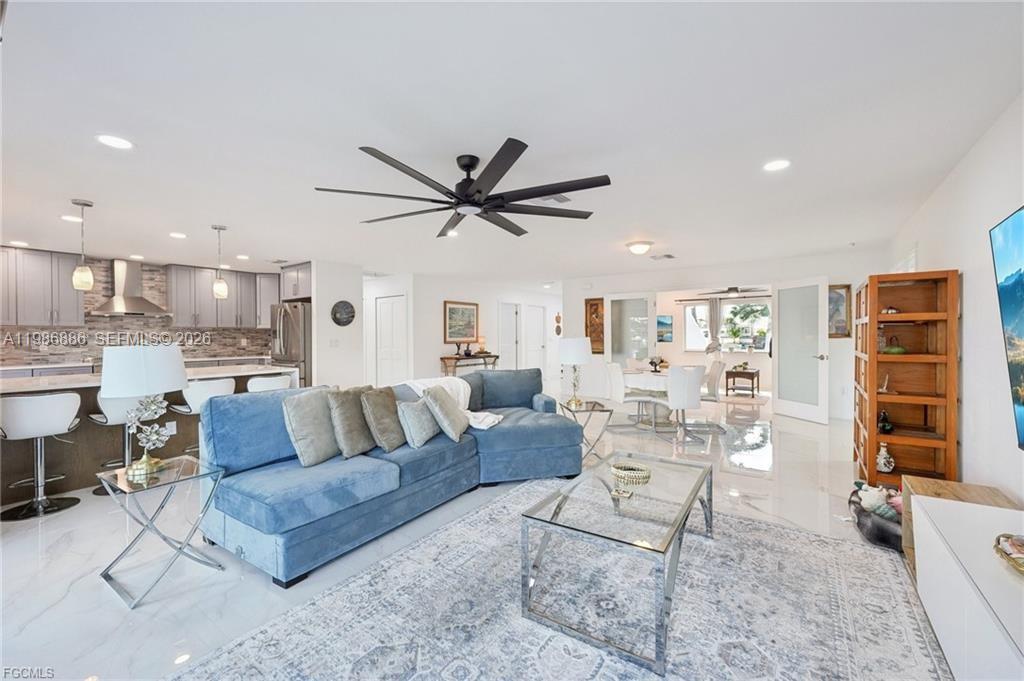 1819 SE 43 Street — photo 11