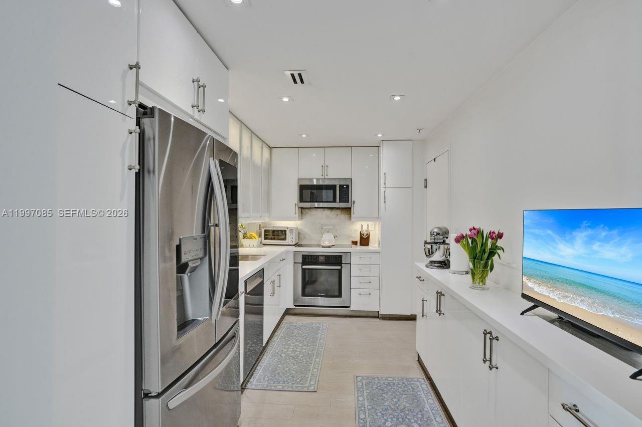 90 Edgewater Drive 625, Coral Gables, FL 33133, Coral Gables