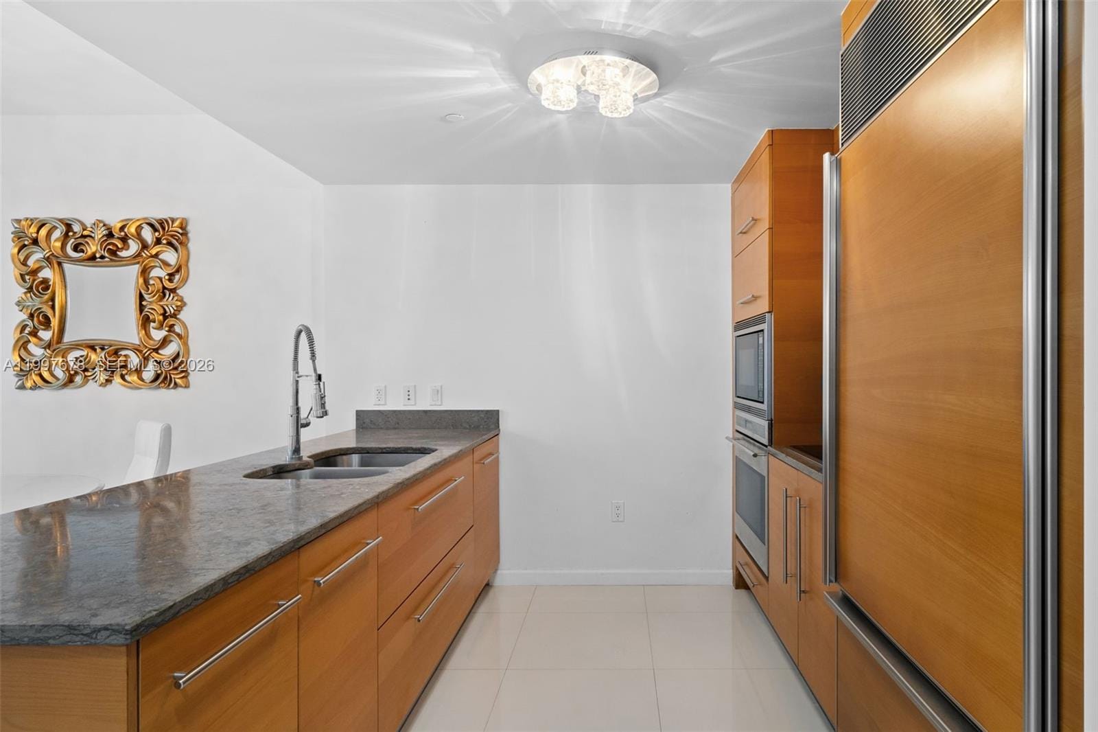 475 Brickell Avenue 3711 — photo 4