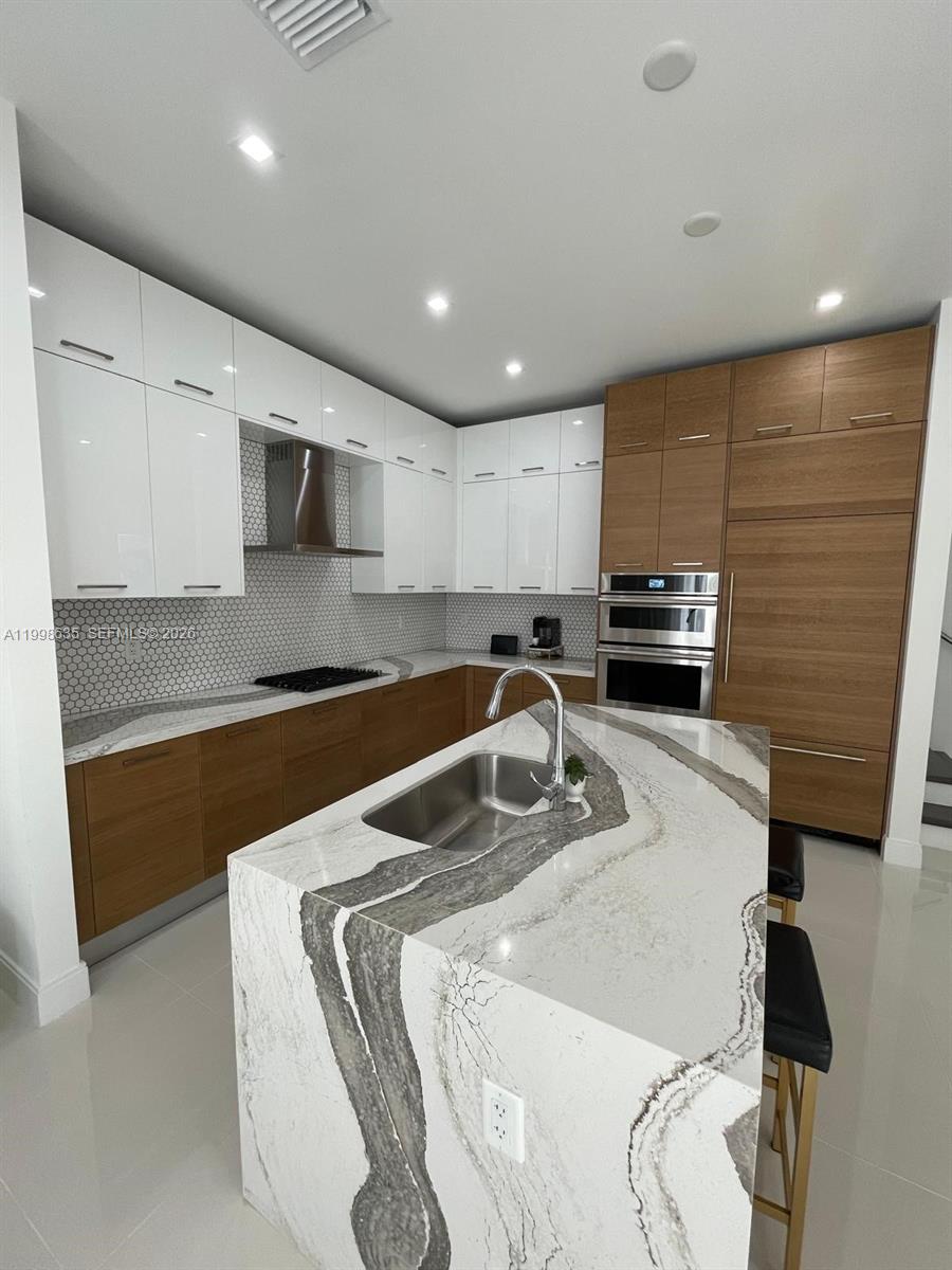 8283 NW 44th Street, Doral, FL 33166, Doral