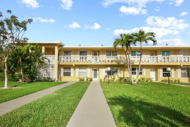 1001 Flame Vine Avenue 202, Delray Beach, FL 33445
